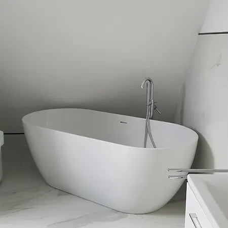 Neue Wunderschoene Ferienwohnung Direkt Im Herzen Von Rockenhausen Buitenkant foto