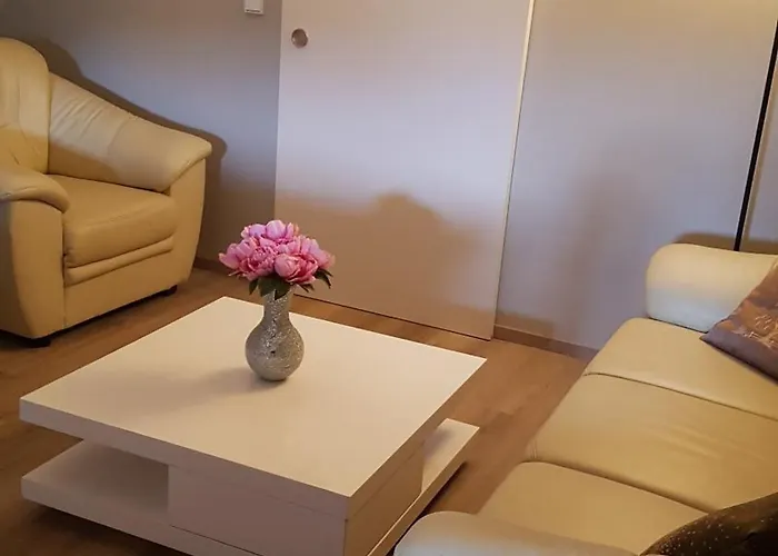 Neue Wunderschoene Ferienwohnung Direkt Im Herzen Von Rockenhausen